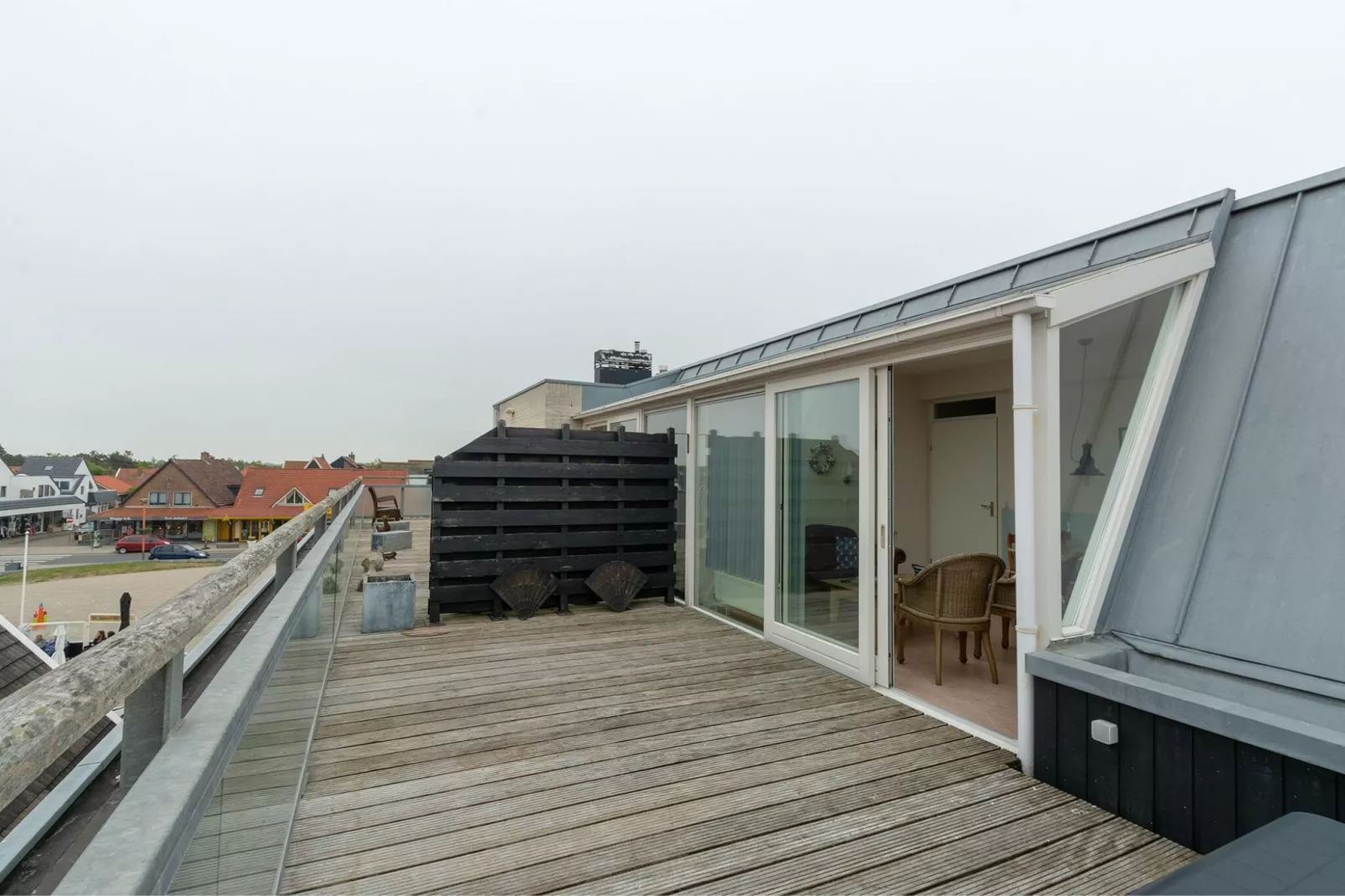 Dorpsplein 23E-Terrasbalkon