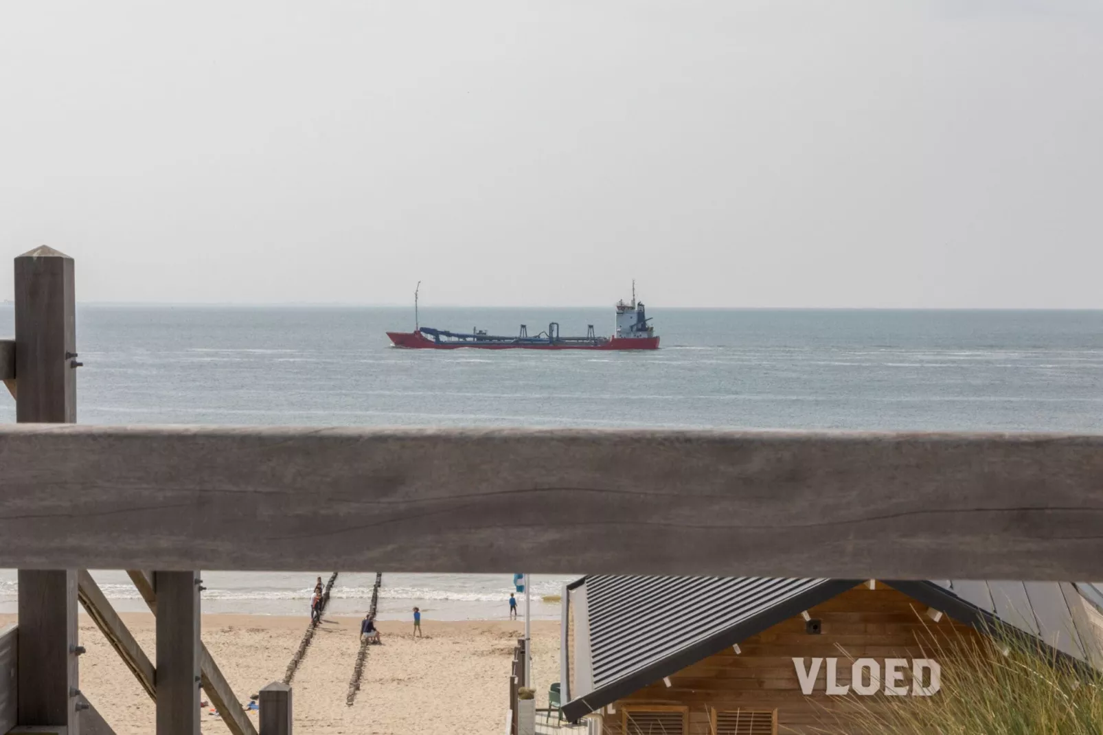 Strand Dishoek 345/346-Uitzicht zomer