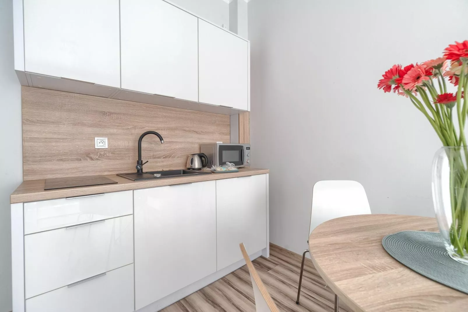 Apartament 4-osobowy Grunwaldzka 12A-13 Pobierowo-Keuken