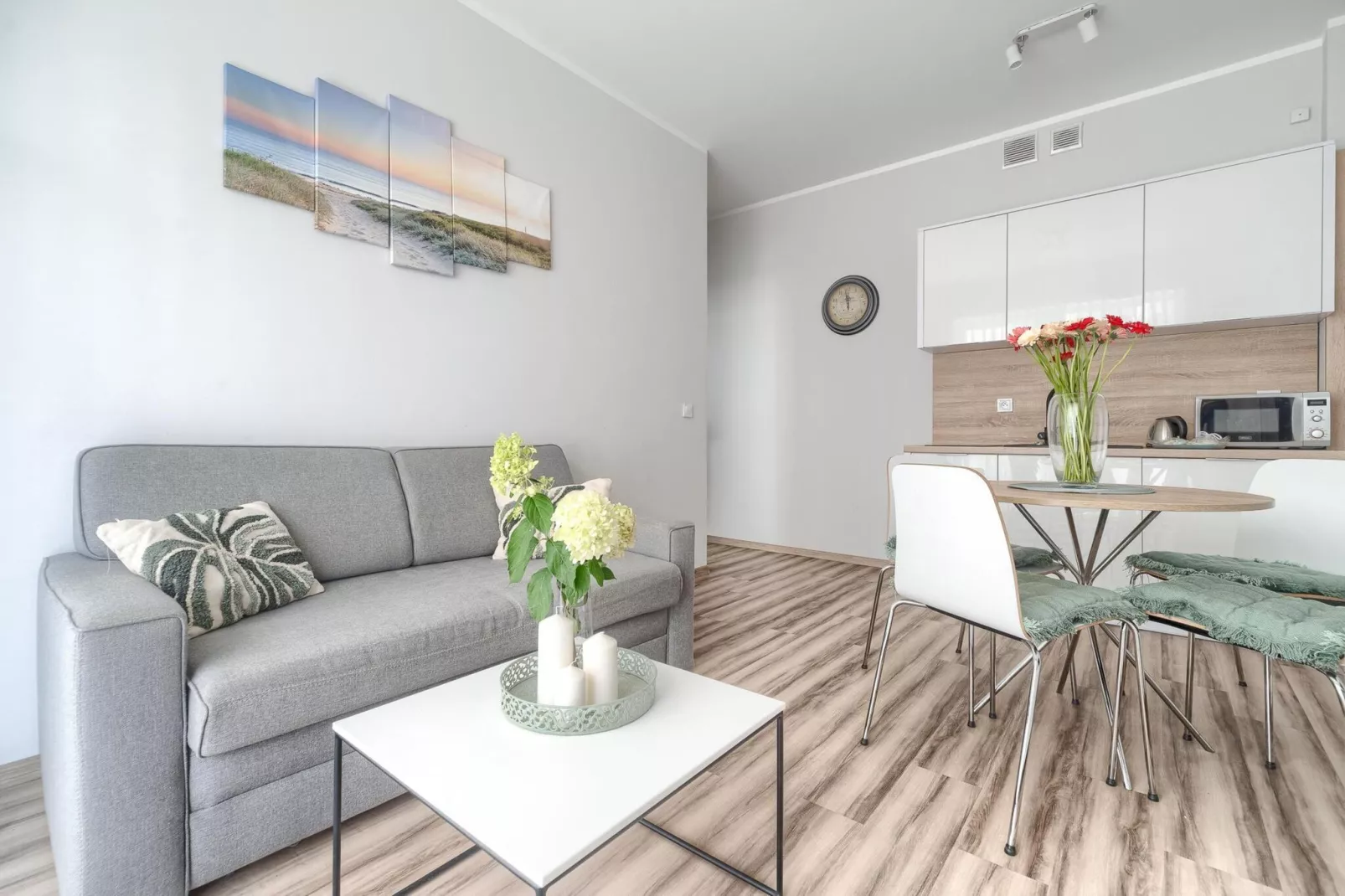 Apartament 4-osobowy Grunwaldzka 12A-13 Pobierowo-Keuken