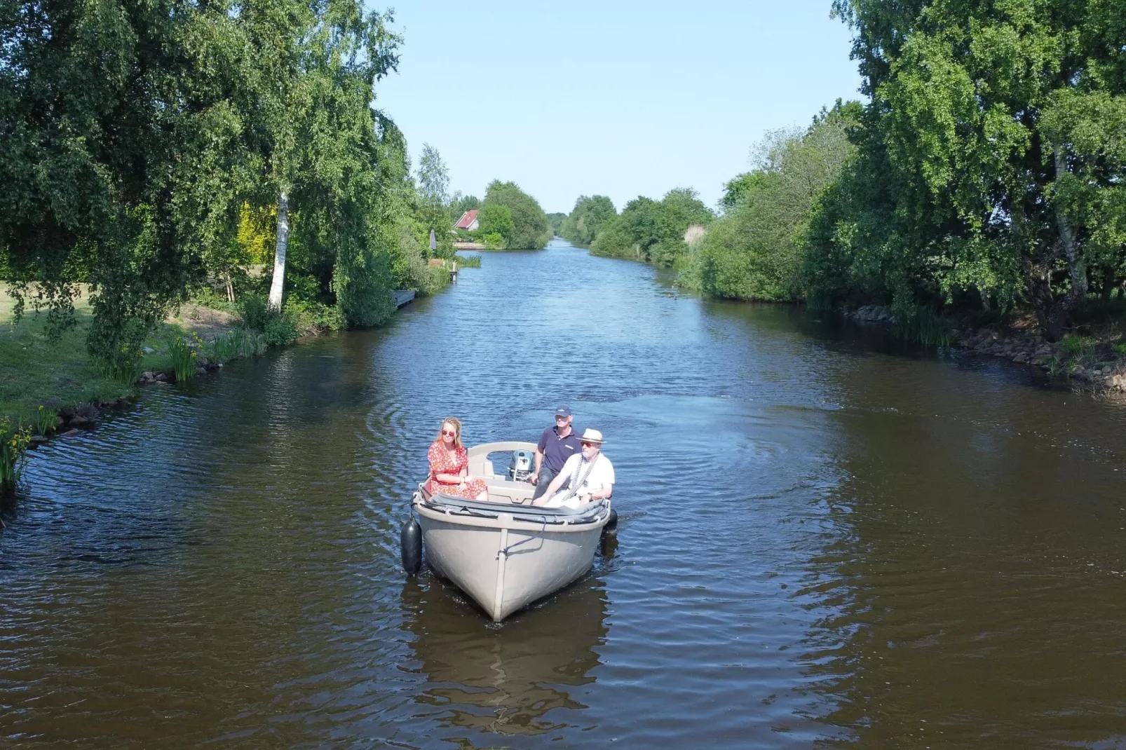 12 pers Lethehuis met sauna buitenspa en toerboot-Gebieden zomer 1km