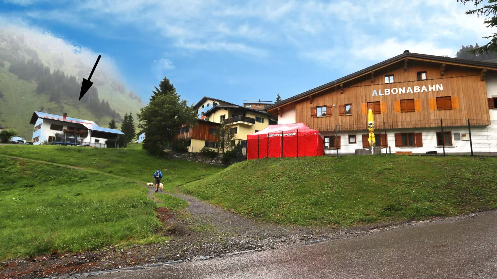 Pfarrhof Stuben-Gebieden zomer 1km