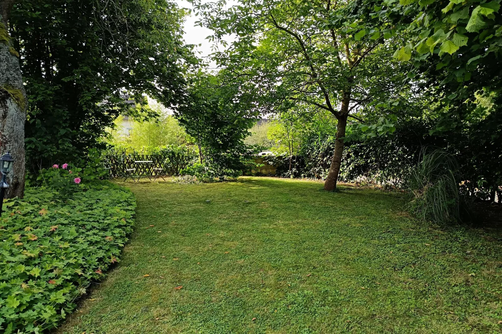 Holiday home, Les Grandes-Ventes-La Rosée-La Rosée-Tuinen zomer