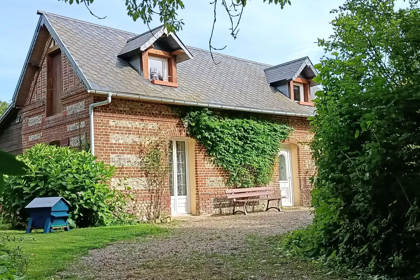 Holiday home, Les Grandes-Ventes-La Rosée-La Rosée-Buitenkant zomer