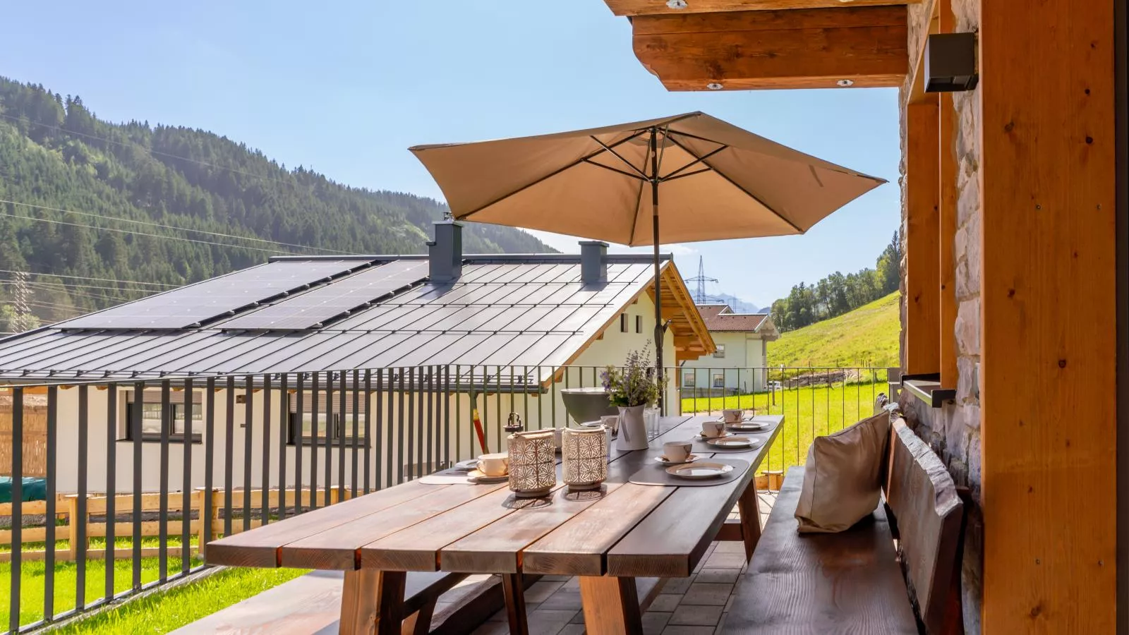 Tauernlodge Wagrain Edelweiss 42E-Terrasbalkon