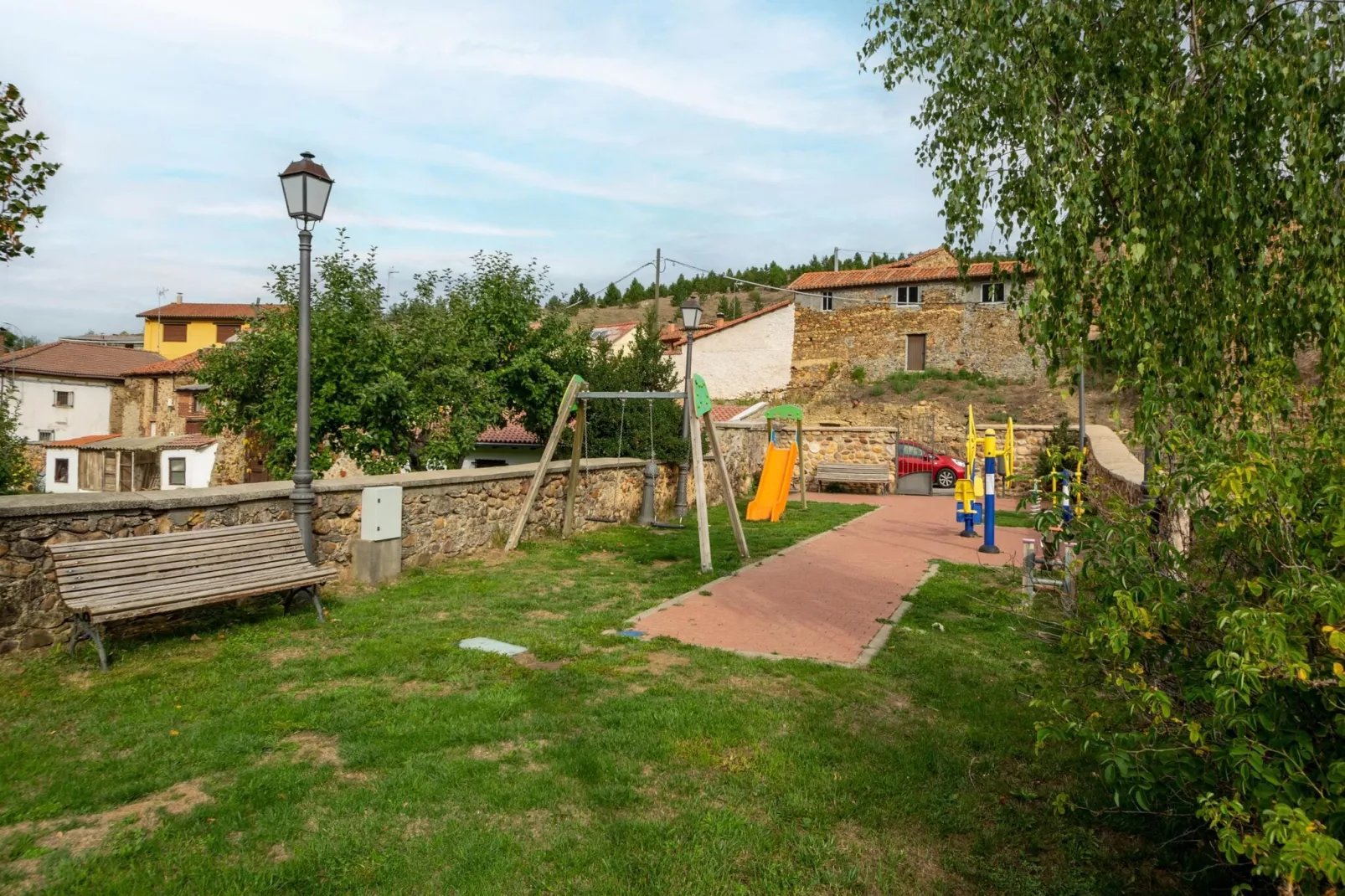 Casa rural Benllera-Tuinen zomer