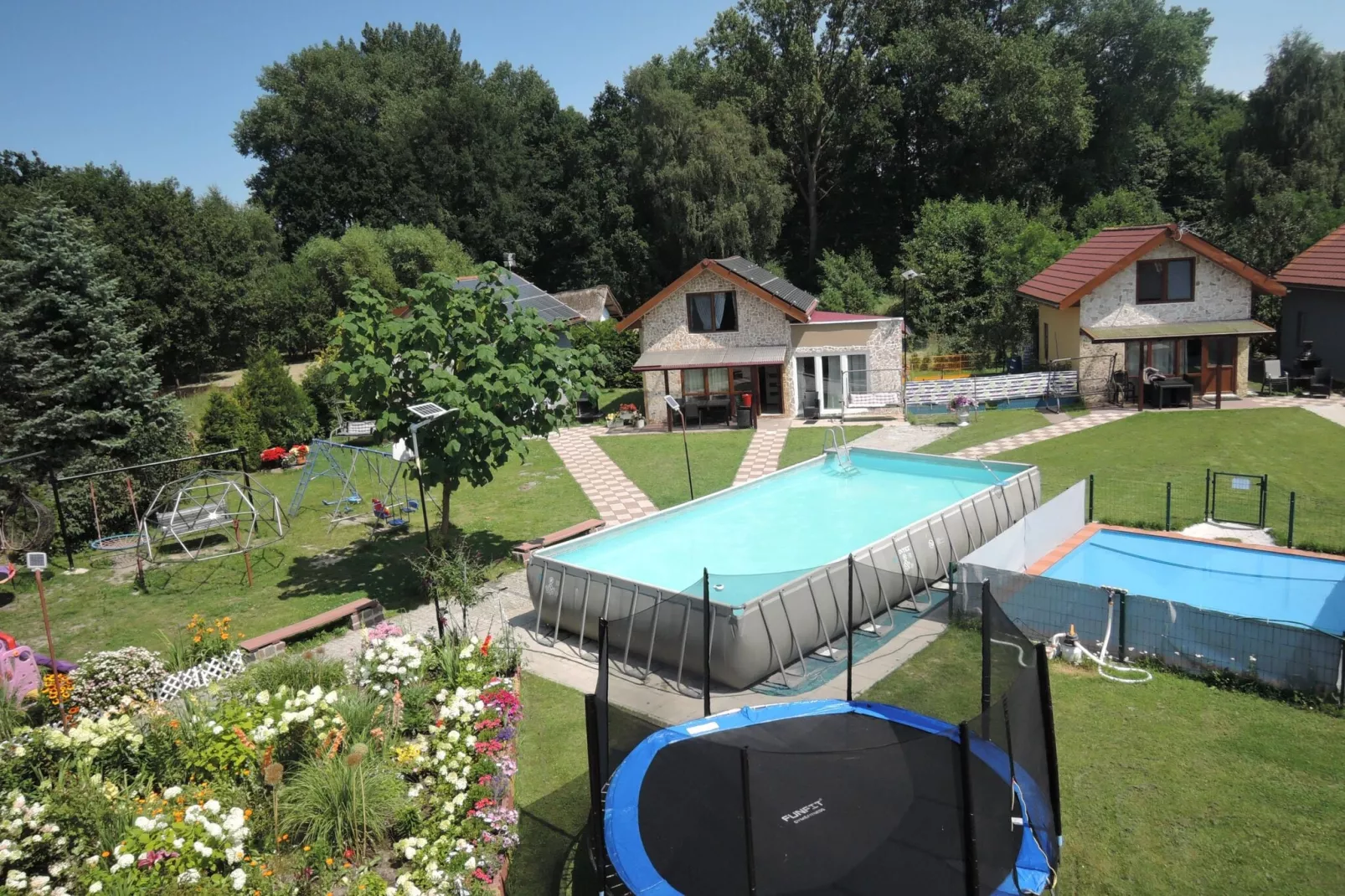 Holiday complex Swinoujscie-Buitenkant zomer