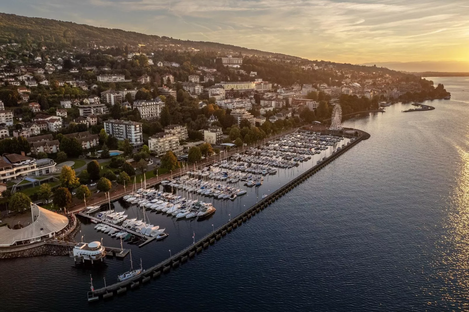 Res Les Rives du Léman Évian-les-Bains // Apt 3 pcs 4 pers 1 bébé 2 salles d'eau-Gebieden zomer 1km