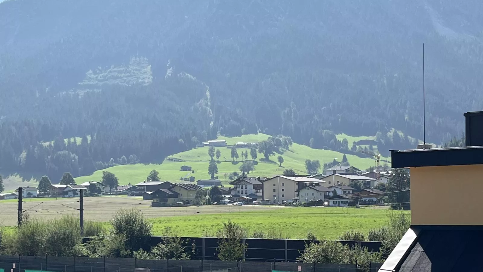 Edelalm Residenz Top 4-Uitzicht zomer