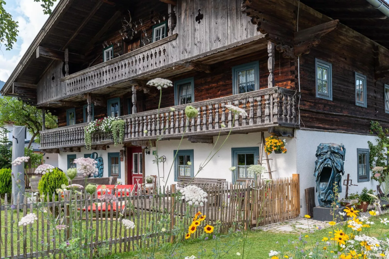 Bauernhaus Untermoos-Buitenkant zomer