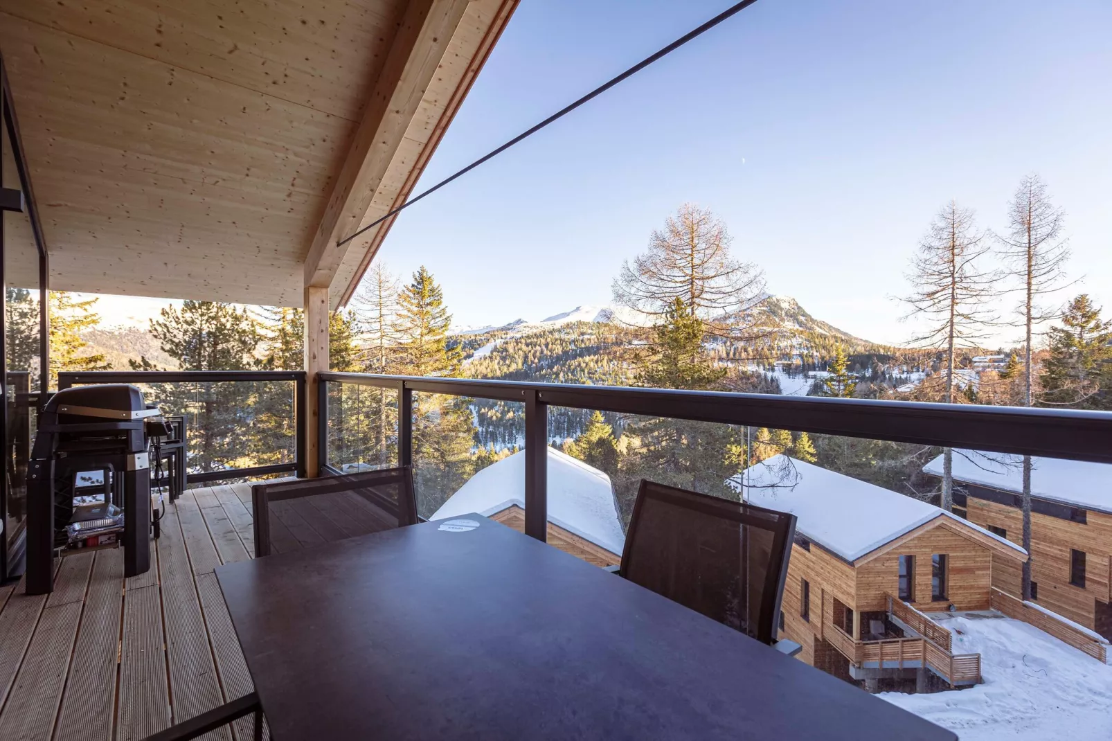 Naturchalets Turracher Höhe 7-Terrasbalkon