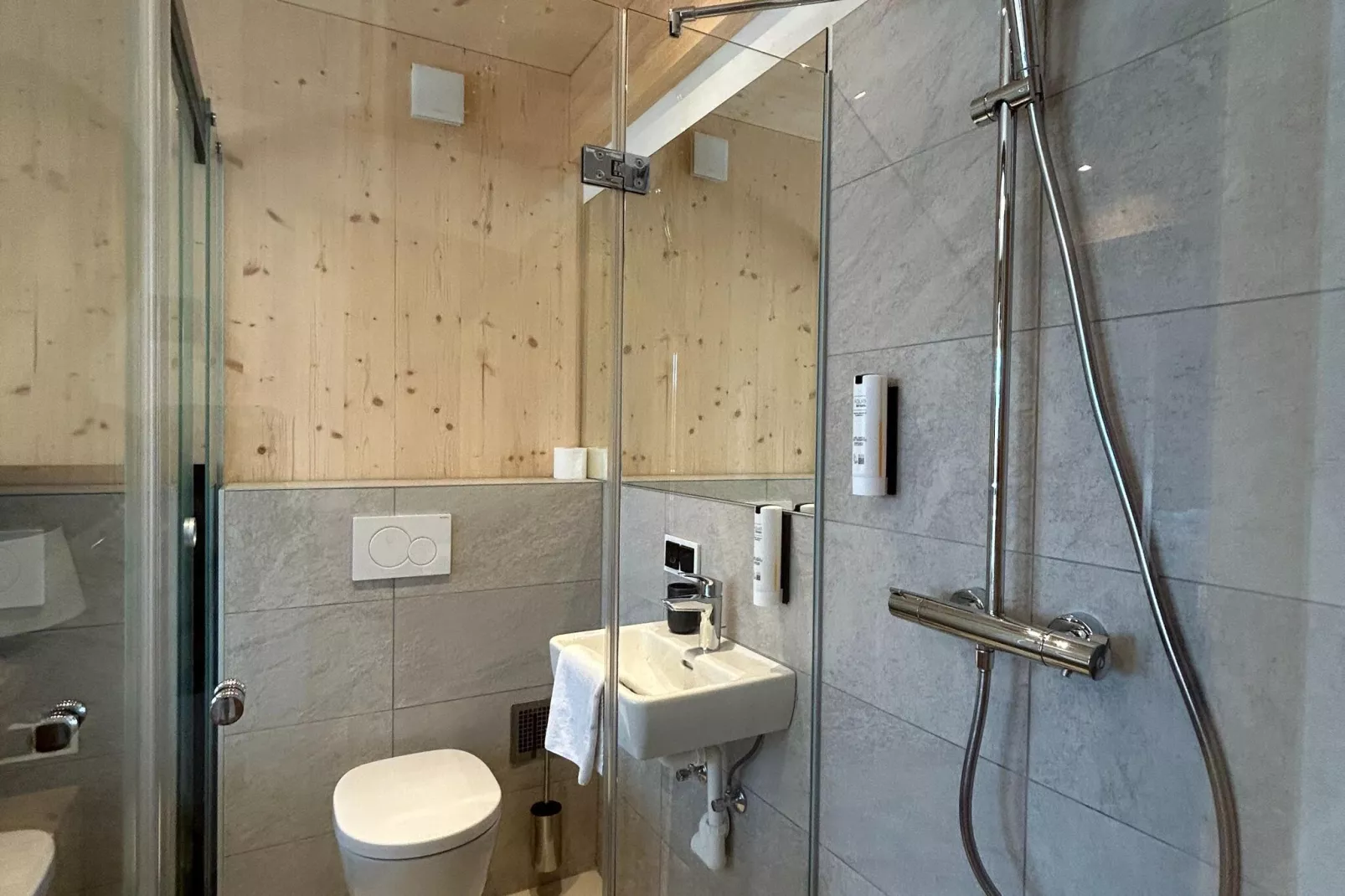 Naturchalets Turracher Höhe 11-Badkamer