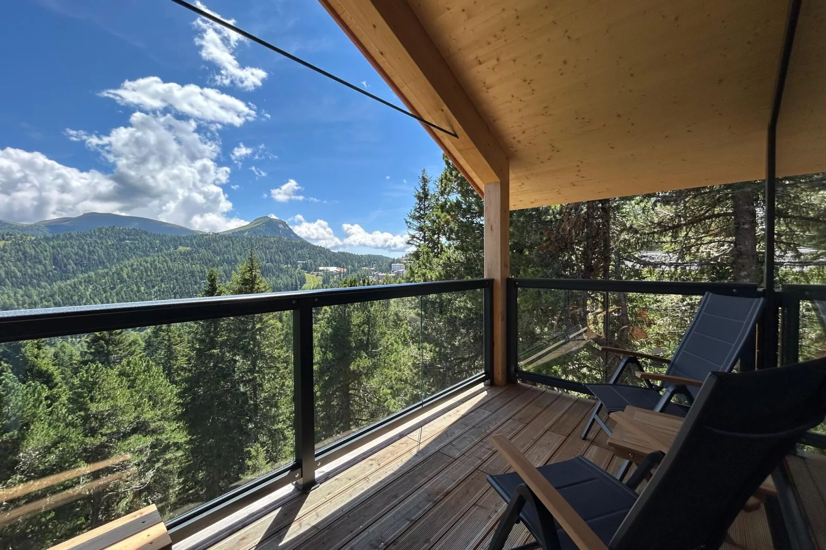 Naturchalets Turracher Höhe 21-Terrasbalkon