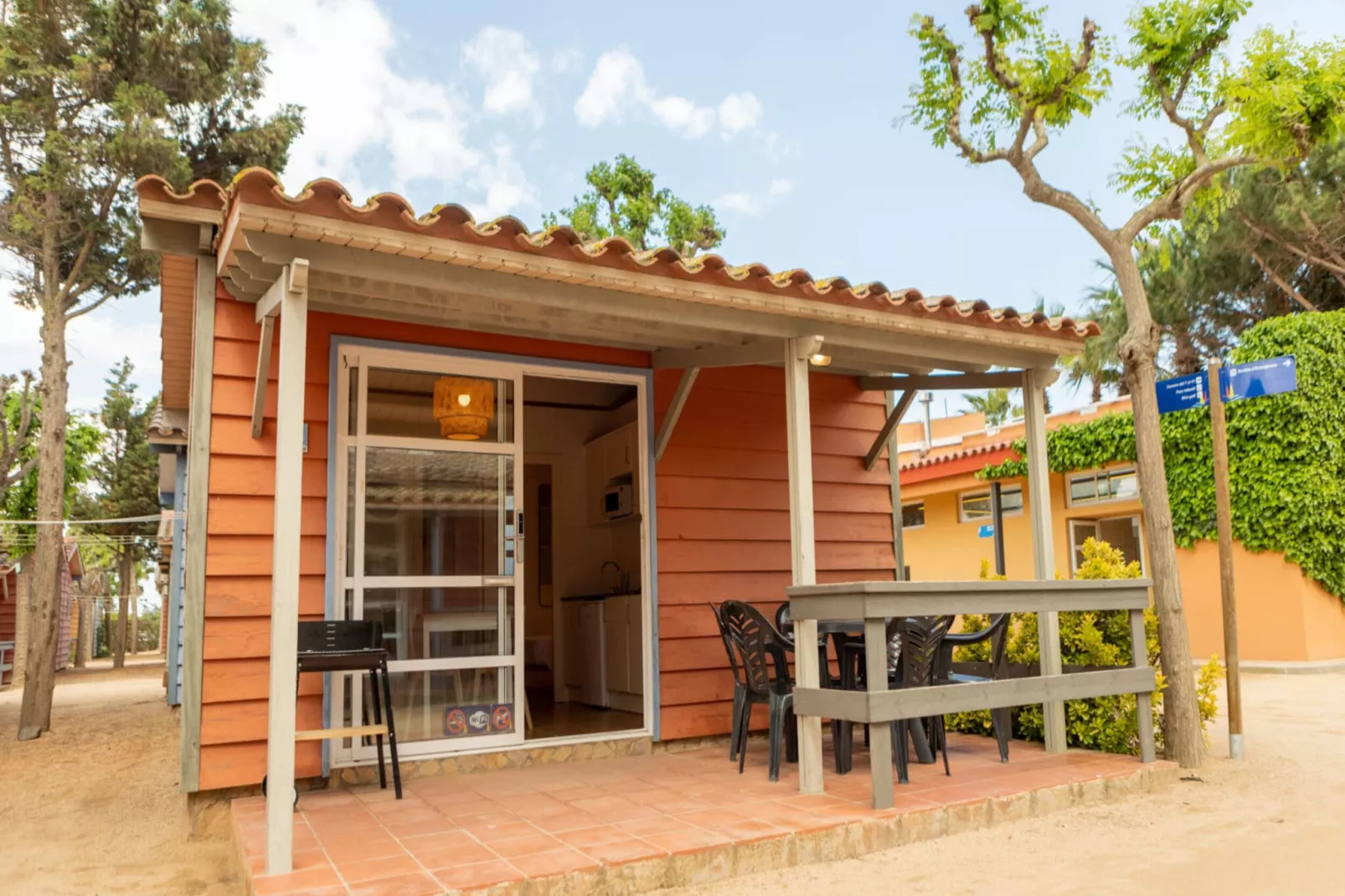 Camping del Mar BUNGALOW MEDITERRANI