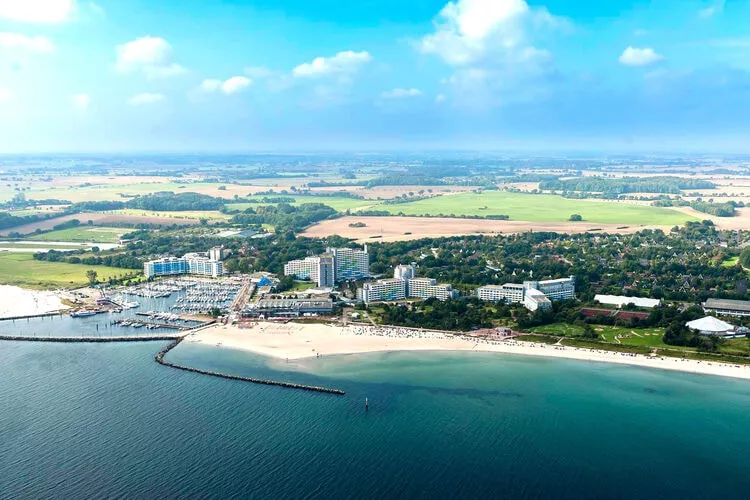 Ostseeresort Dampland-Reihenhaus HiPr-Buitenkant zomer