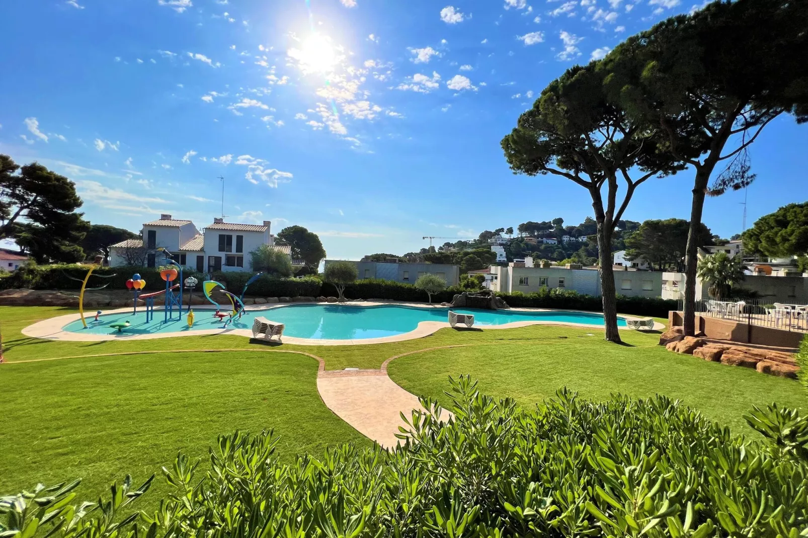 CAMPING INTERPALS- Bungalow Sa Riera-Zwembad