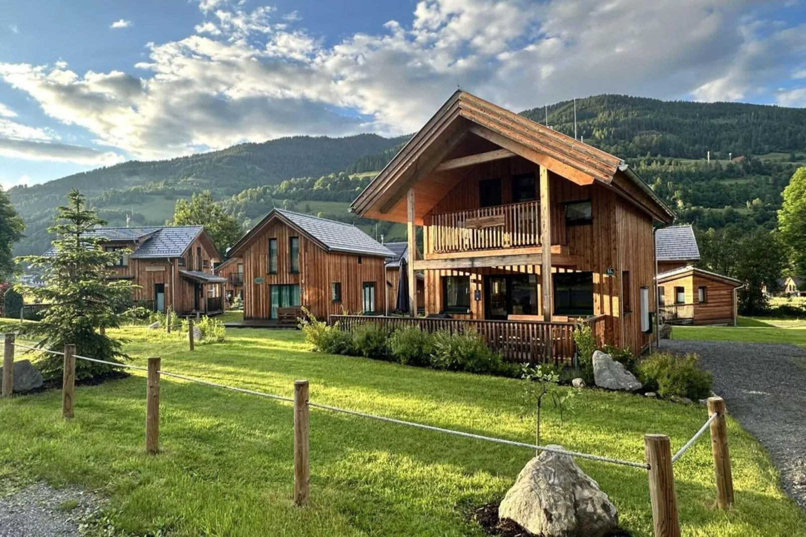 Kreischberg Chalets 51b-Buitenkant zomer