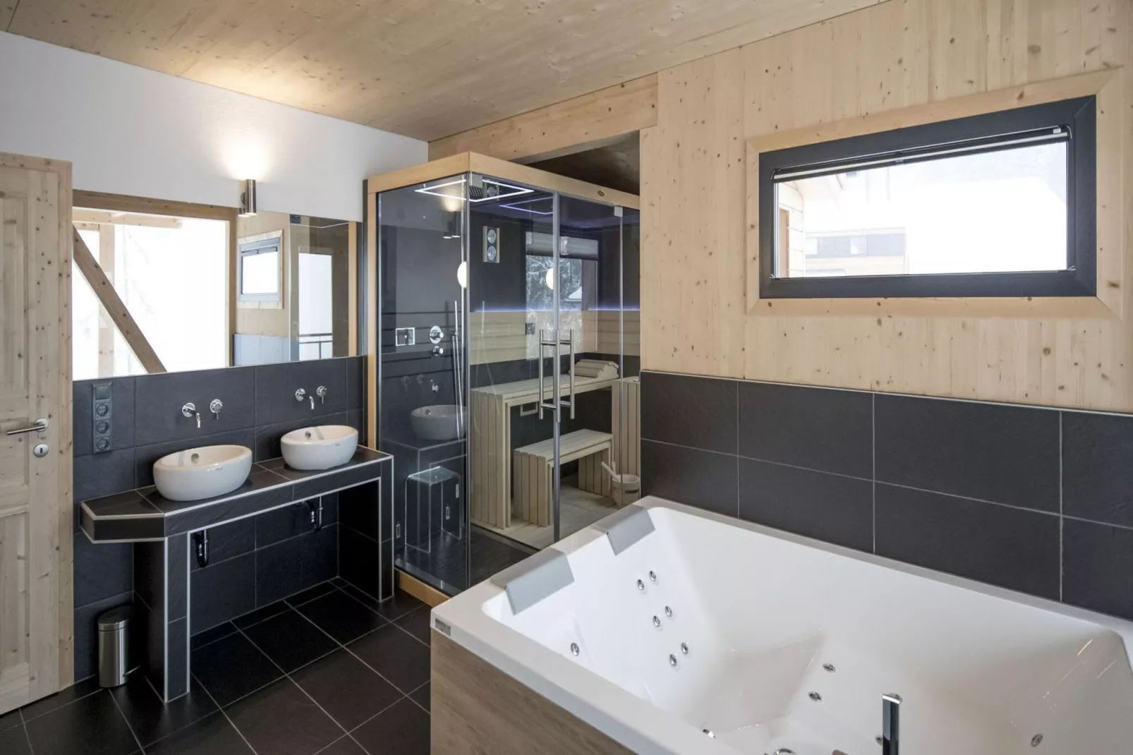 Alpenchalets Reiteralm 5-Badkamer