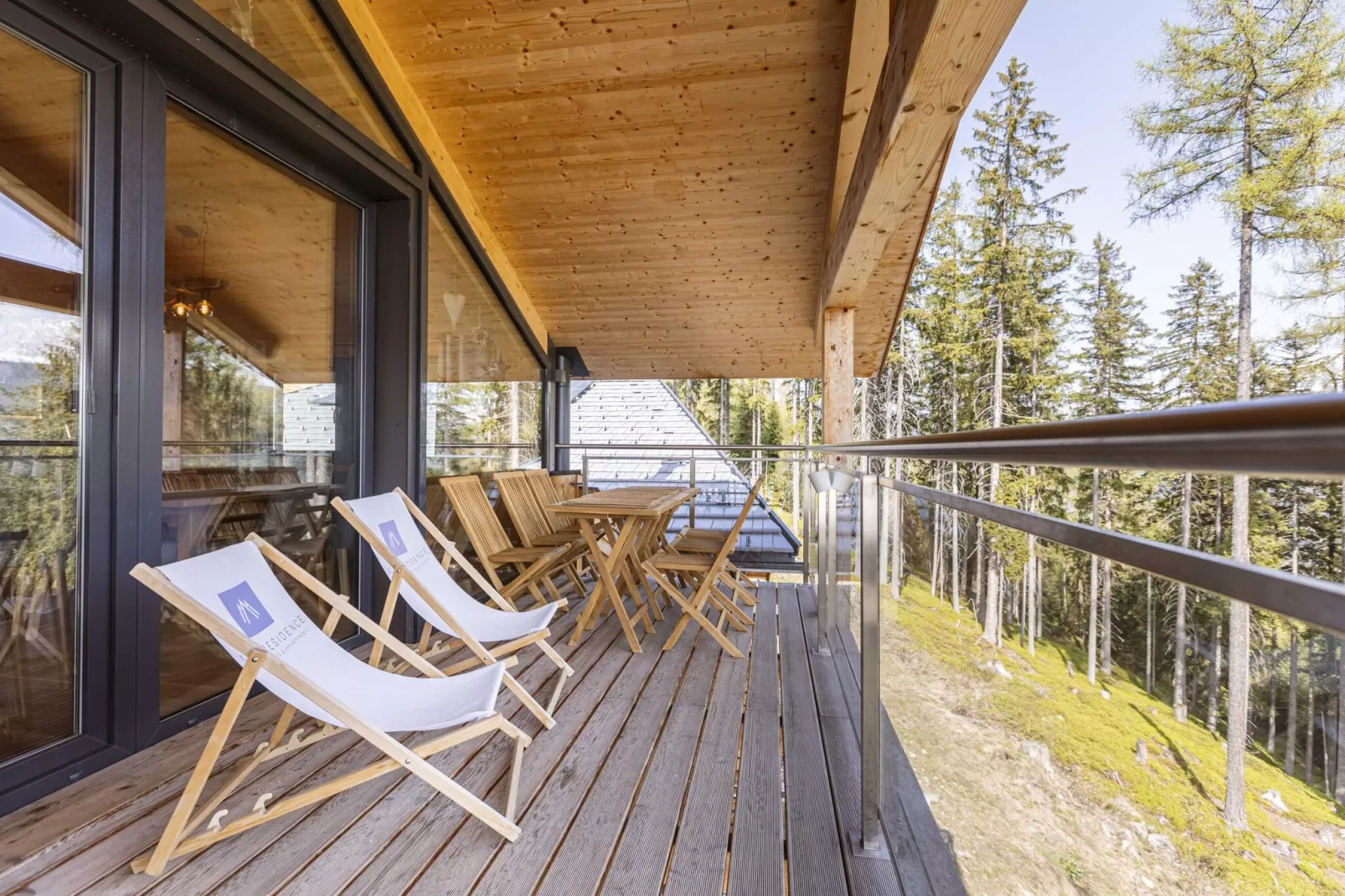 Alpenchalets Reiteralm 12-Terrasbalkon