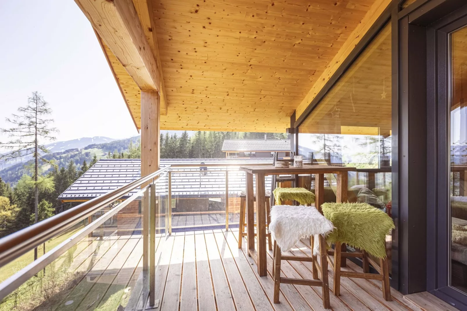 Alpenchalets Reiteralm 12-Terrasbalkon