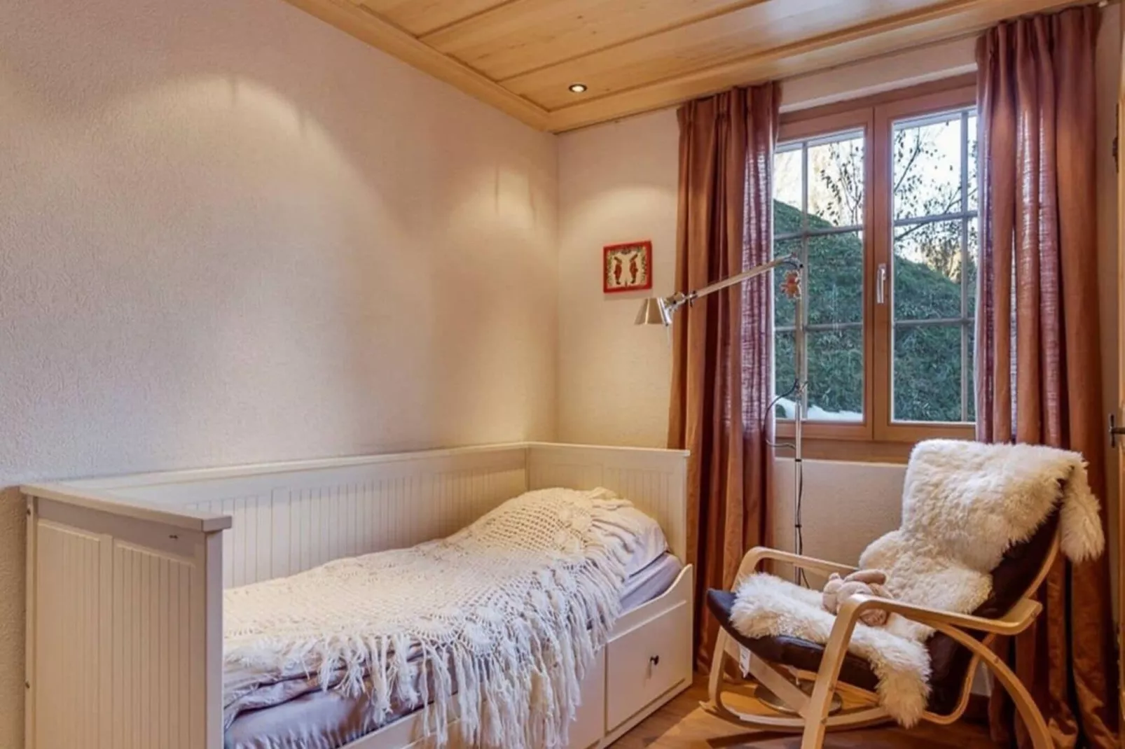 Luxurious Flat with Jacuzzi & Sauna-Slaapkamer