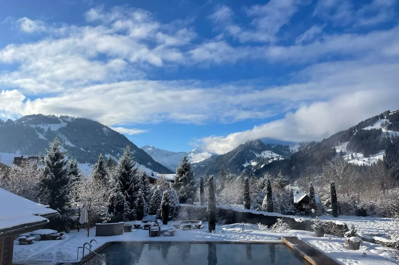 Luxurious Alpine Flat With Hotel Amenities-Uitzicht winter