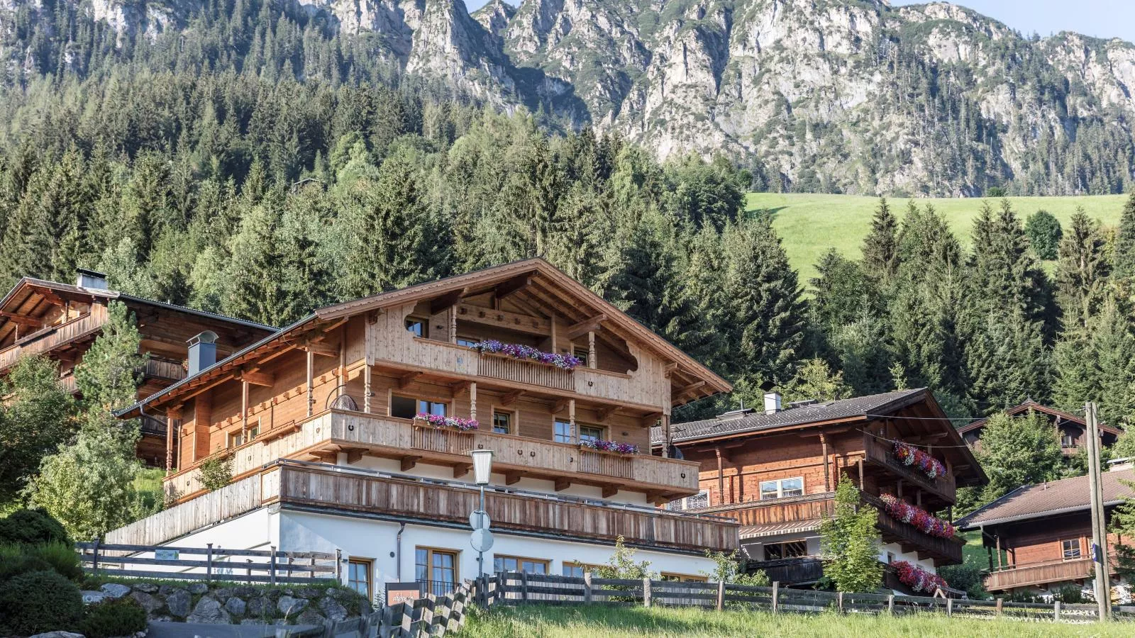 Alpbach Lodge Chalet Superior