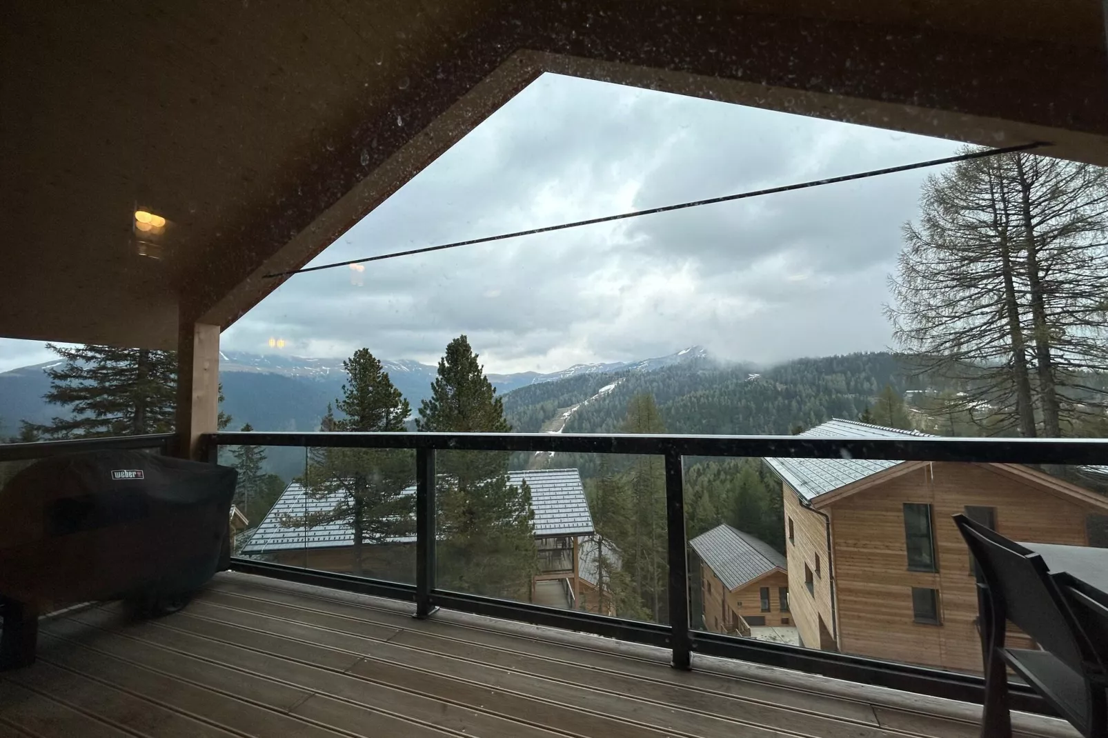 Naturchalets Turracher Höhe 5-Terrasbalkon