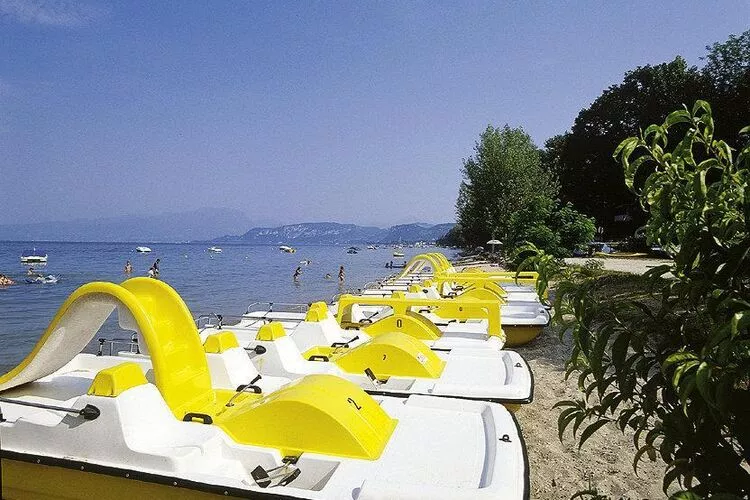 Sisan Family Resort Cisano di Bardolino - App 2 pax-Gebieden zomer 1km