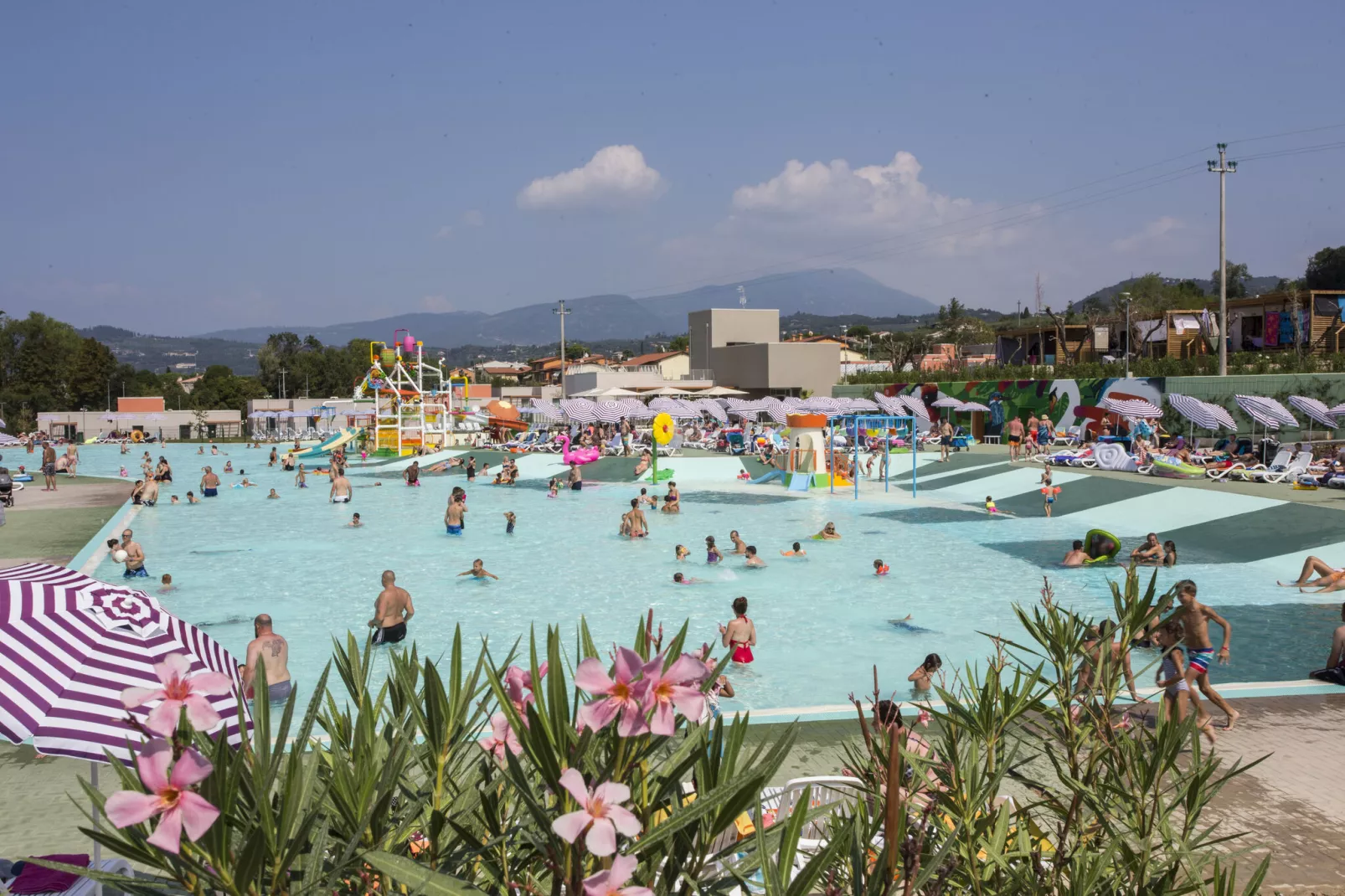 Sisan Family Resort Cisano di Bardolino - App 2 pax-Zwembad