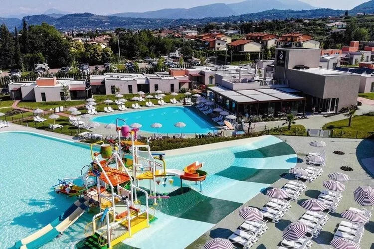 Sisan Family Resort Cisano di Bardolino - App 2 pax-Zwembad