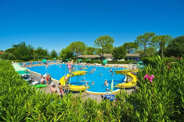 Sisan Family Resort Cisano di Bardolino - App 2 pax-Zwembad