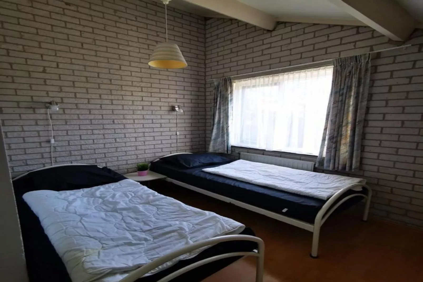 Schoneveld 353 Strandparel Breskens-Slaapkamer