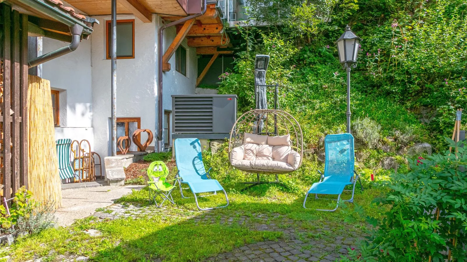 Zur Alten Schmiede-Tuinen zomer