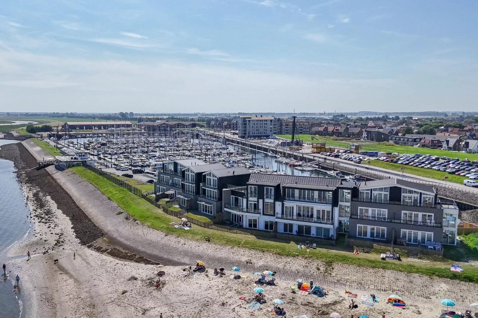 Luxe appartement Vista Maris - Havenweg 8-40  Sint-Annaland Oosterschelde-Buitenkant zomer