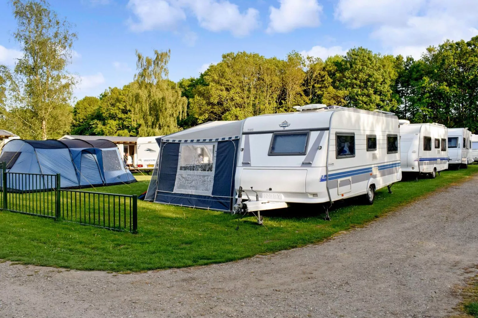 Mobile homes til 6 pers., med bad-Buitenlucht