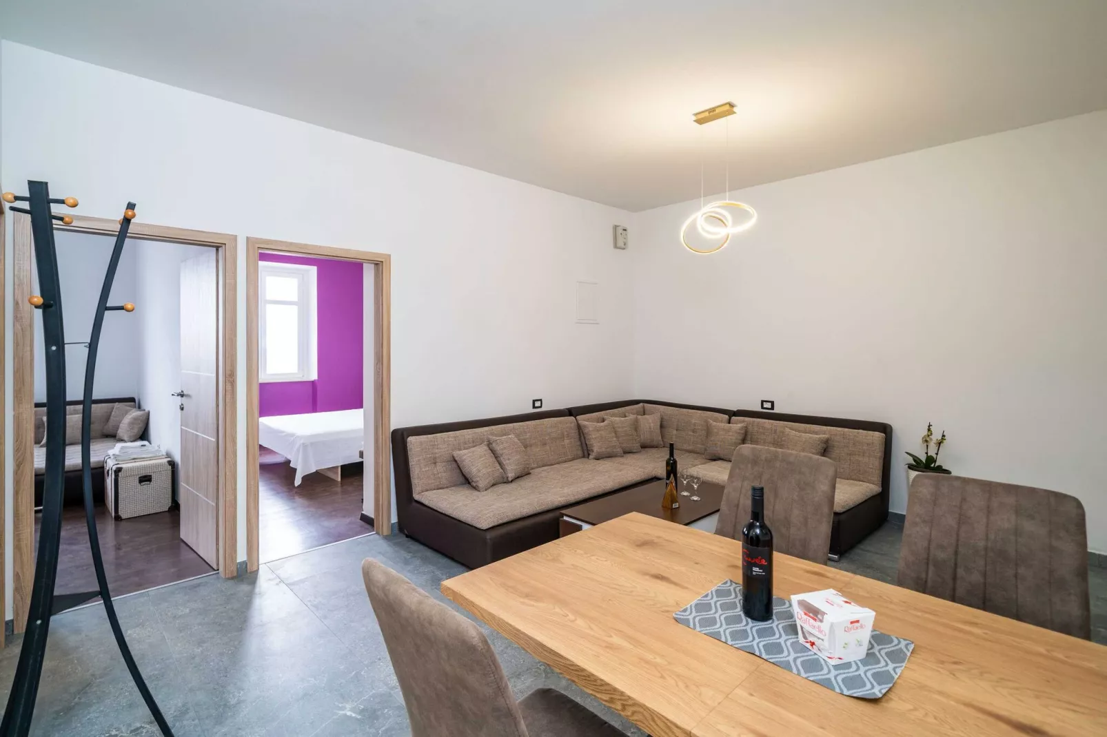 DUxperience Apartment - Two Bedroom Apartment with Terrace and Sea View-Woonkamer