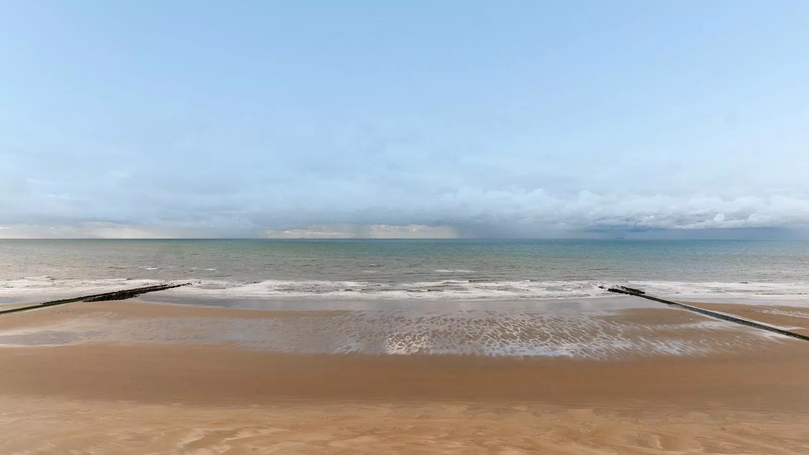 10 hoog aan zee-Uitzicht zomer