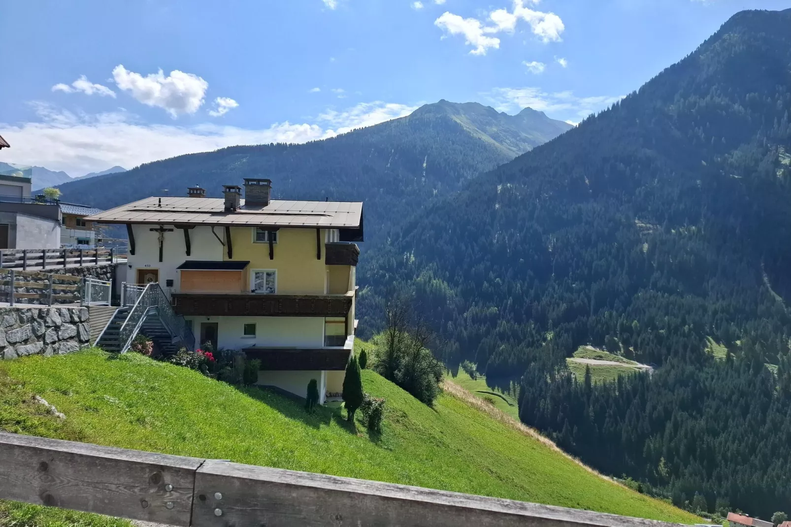 Haus Ferienglück-Buitenkant zomer