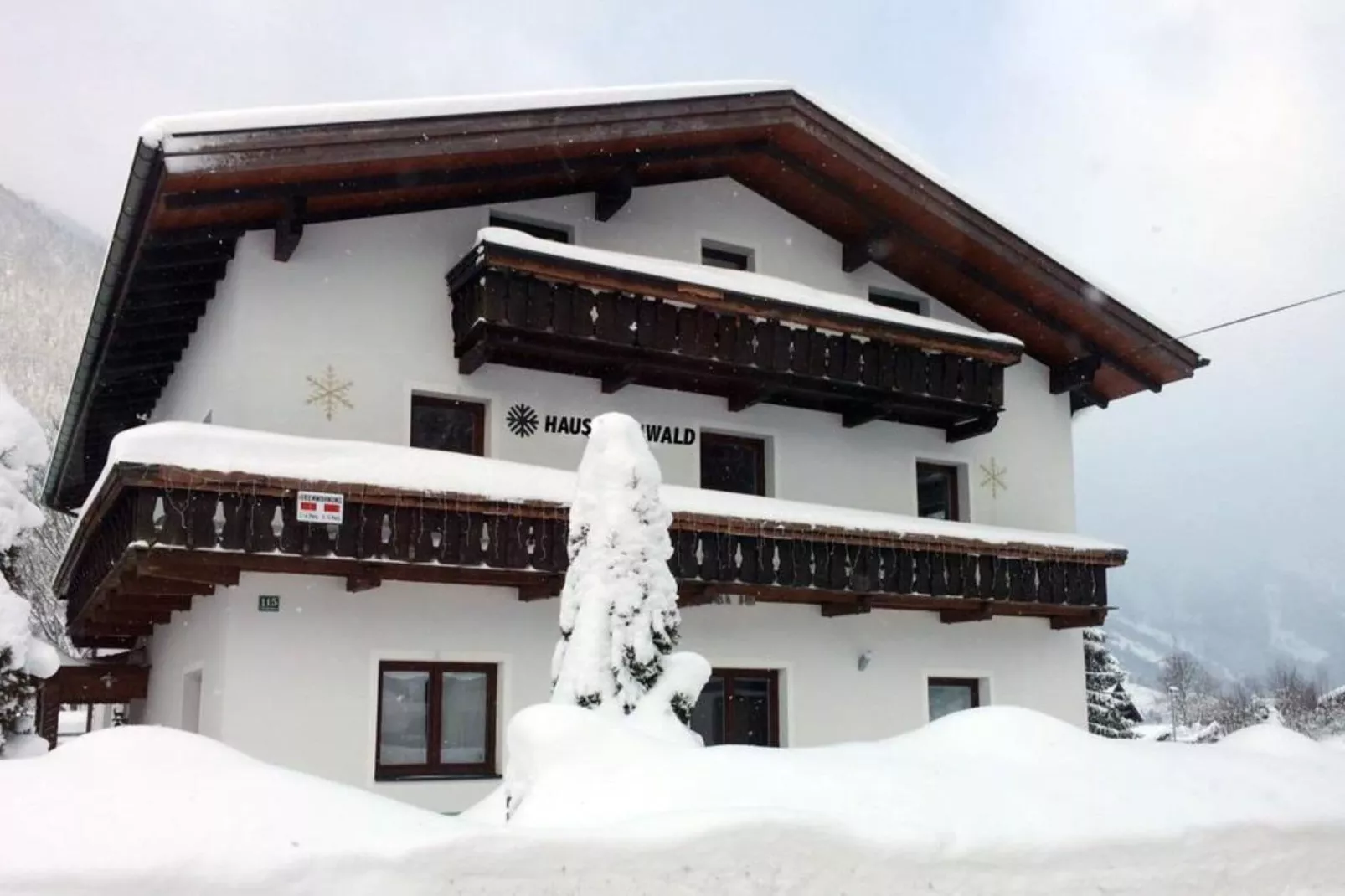 Haus Bergwald TOP 2-Exterieur winter