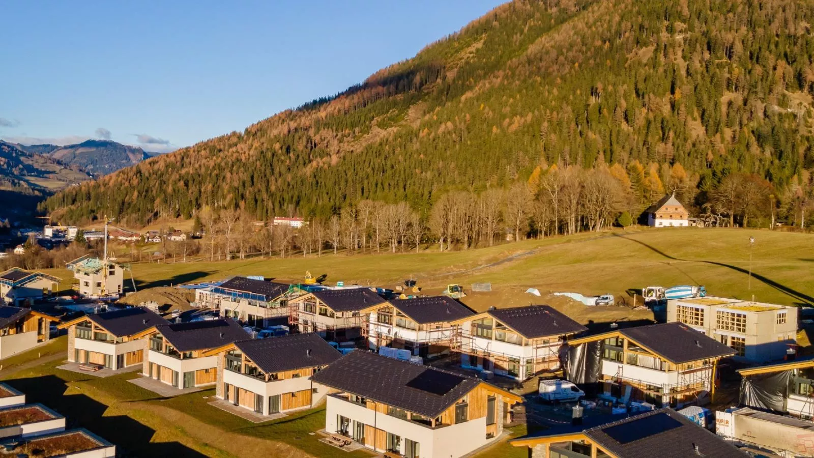 Grebenzen Lodge Starnberg 60B-Buitenkant zomer