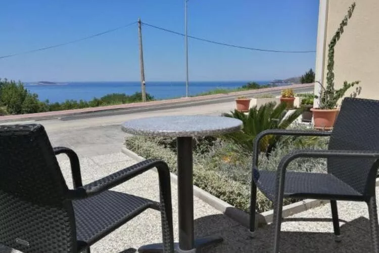 Villa Samba - Studio with Terrace and Sea View-Uitzicht