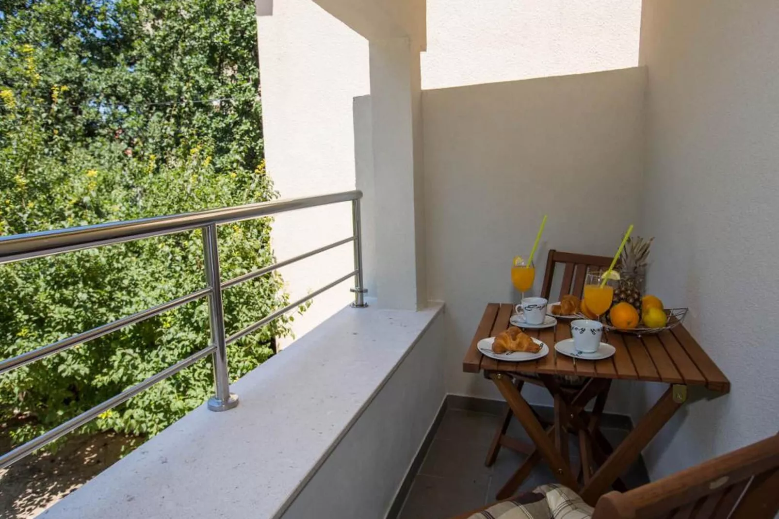 Villa Mia - Double Room-Buitenlucht