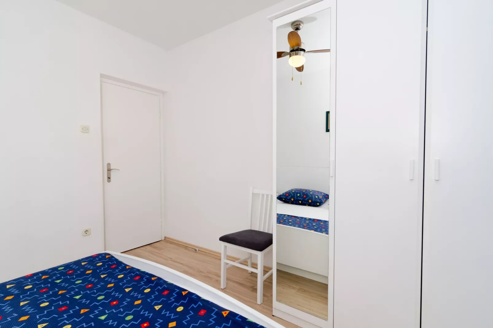 Apartments Vulicevic - Apartment Vulicevic A1 ( free private parking )-Slaapkamer