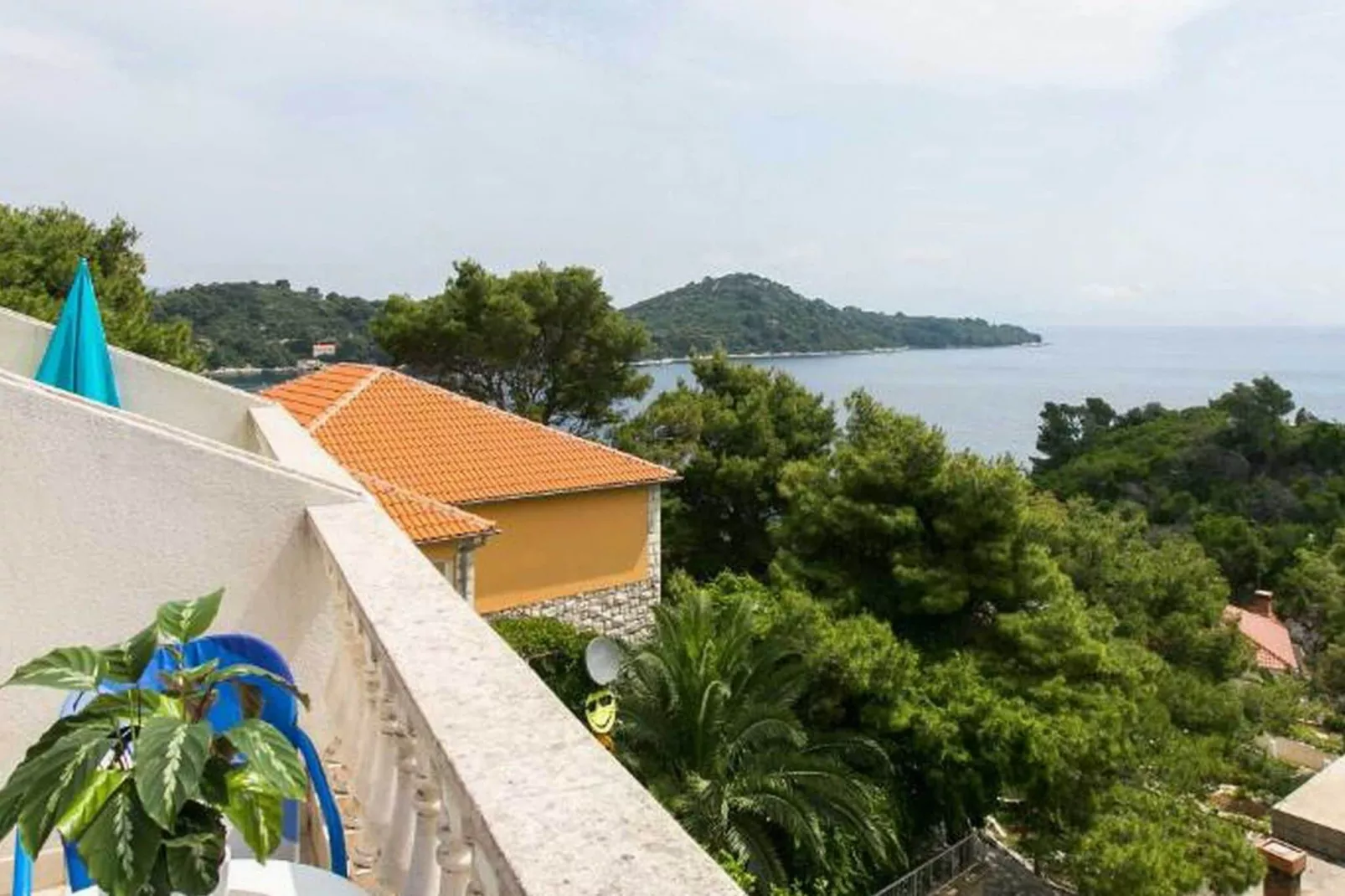 Apartments Laura Mljet - One Bedroom Apartment with Balcony and Sea View-Uitzicht