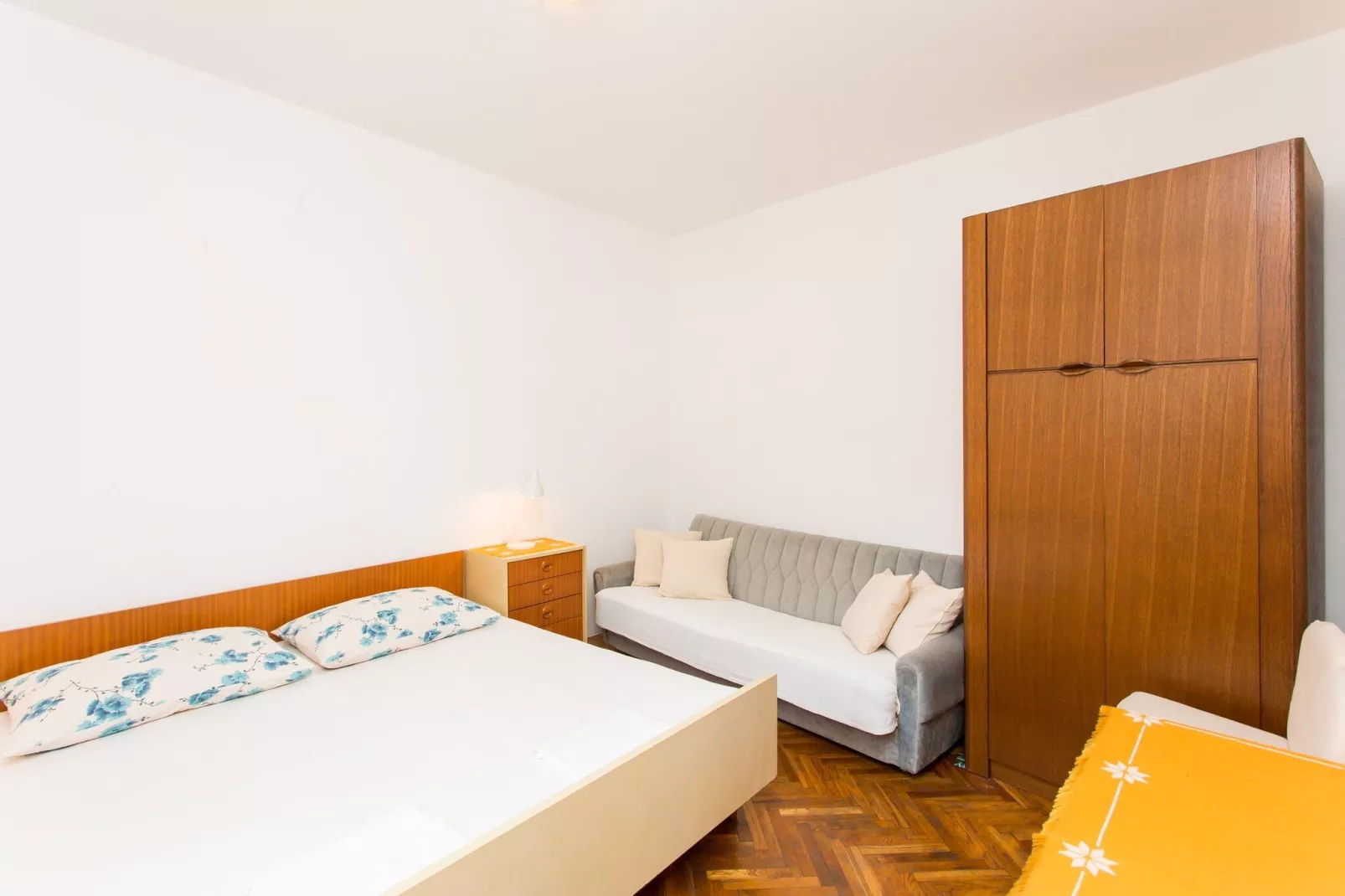 Guest House Ljubica - Double Room with External Bathroom -1