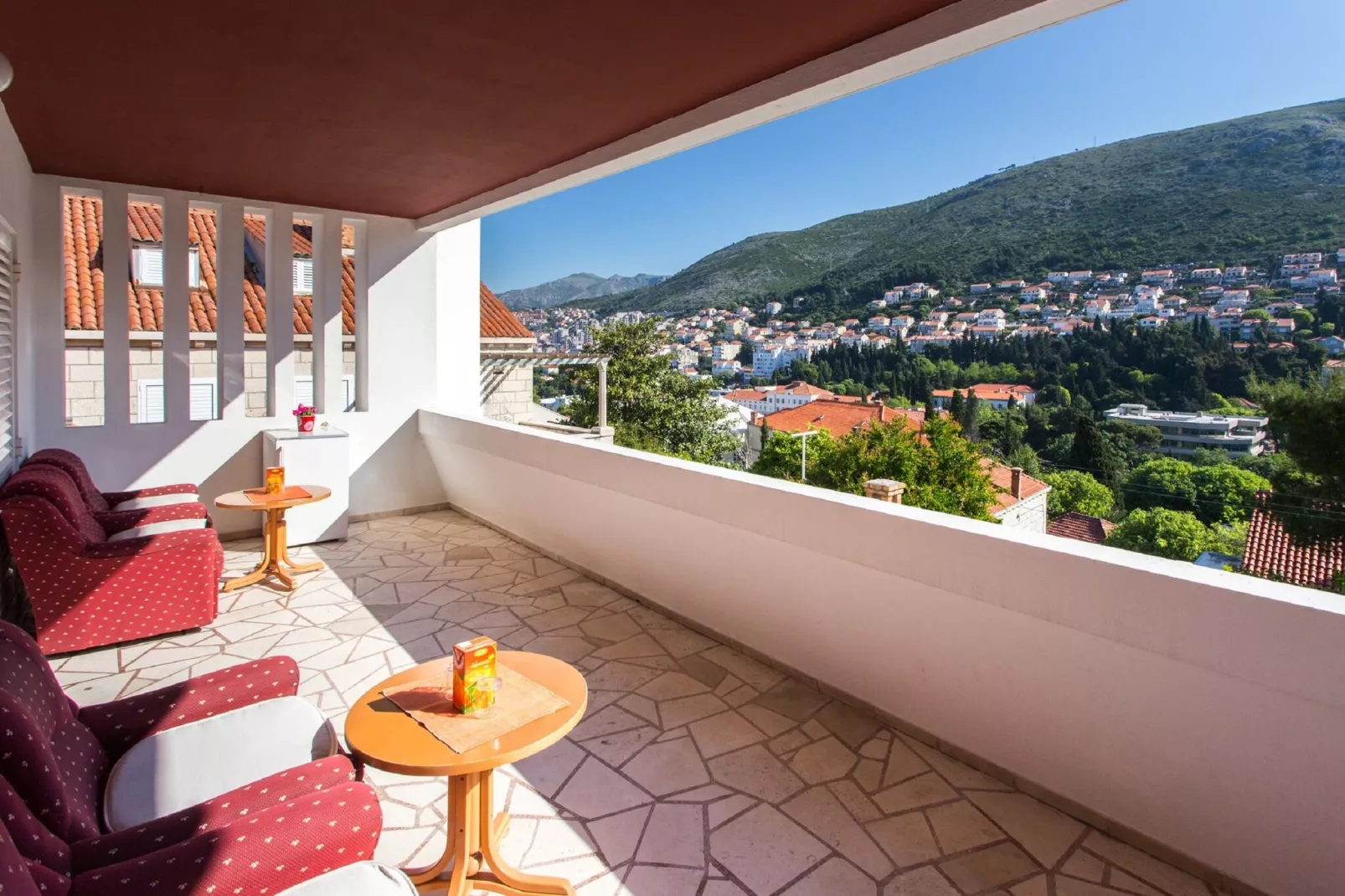 Guest House Ljubica - Double Room with External Bathroom -1-Terrasbalkon