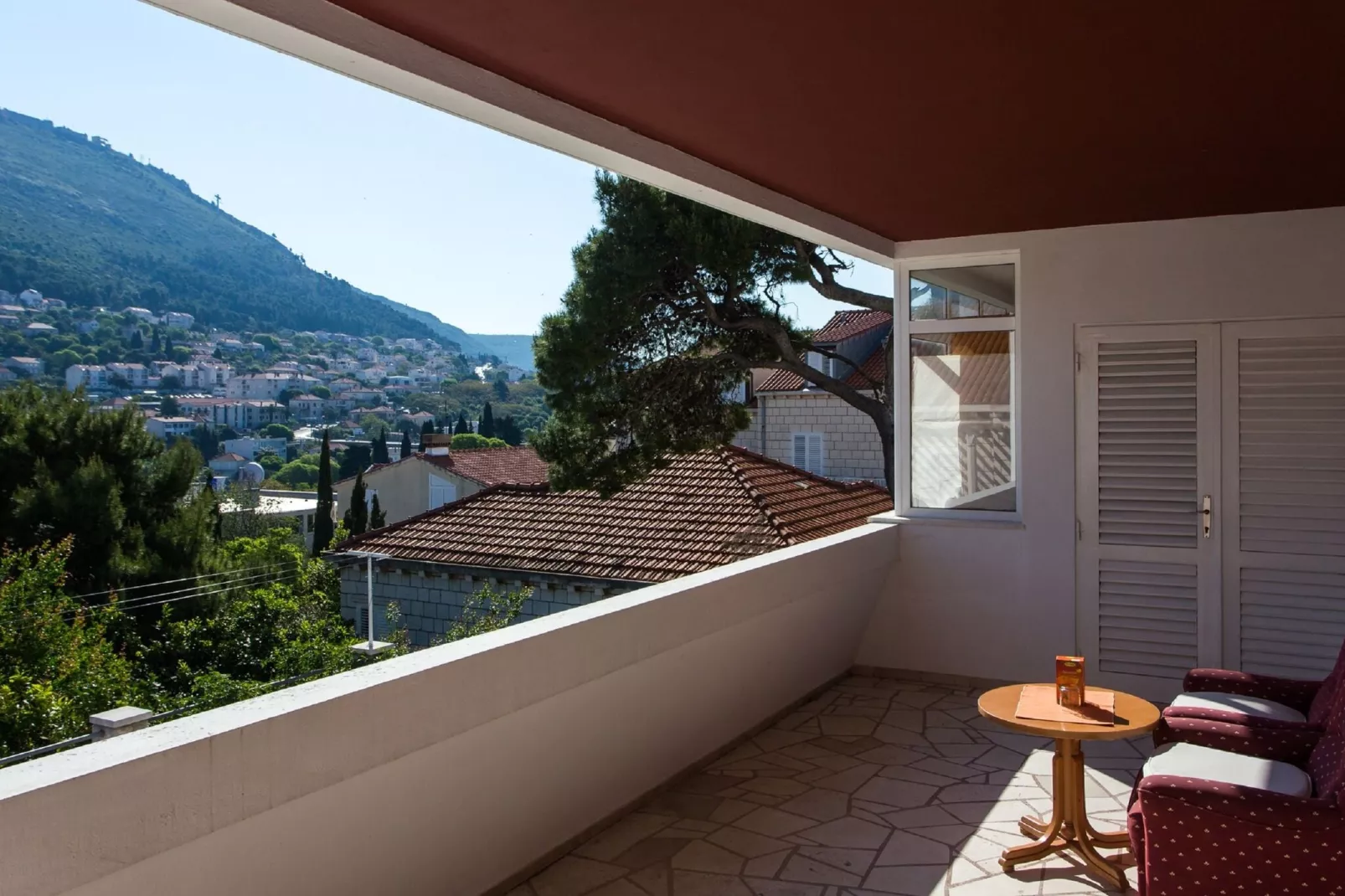 Guest House Ljubica - Double Room with External Bathroom -1-Terrasbalkon