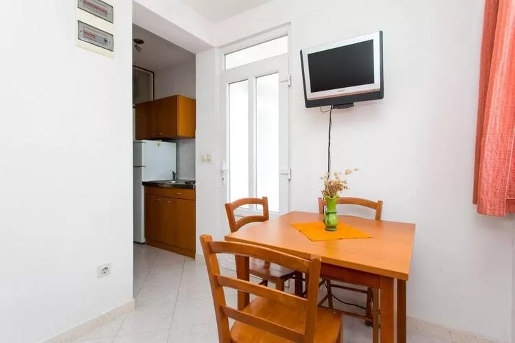 Guest House Old Town View- One Bedroom Apartment (2 Adults)