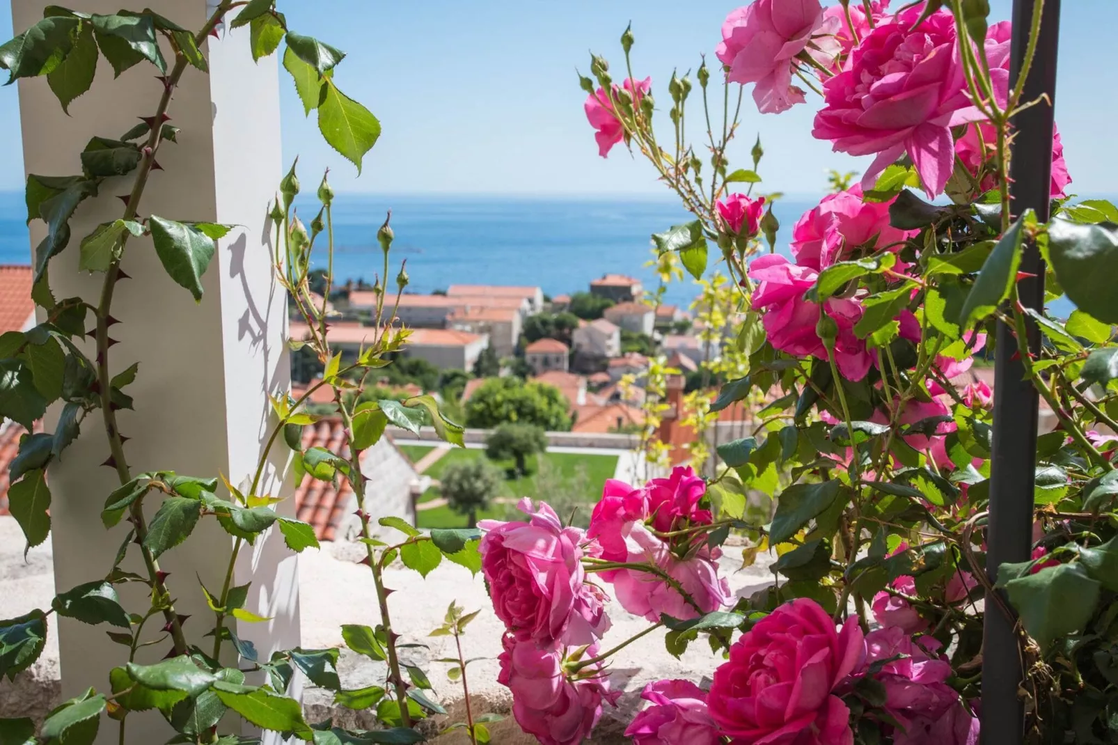 Apartment Faros - Two-Bedroom Apartment with Terrace and Sea View-Uitzicht